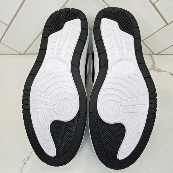 Nike Air Jordan 1 Elevate Women's Size 11.5 Black Silver - Picture 5 of 10